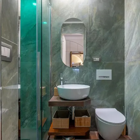 Luxury Baroque Apartament *