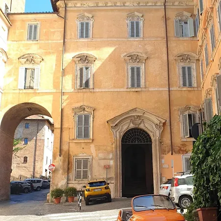 Luxury Baroque Apartament *